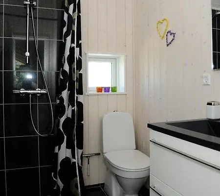 Casa vacanze Three-bedroom Holiday In 49 *